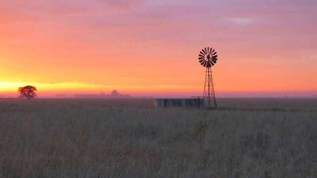 Sunrise over Free State wind pump