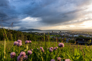 Sunset behind Zug und the lake
