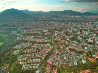 Fototapeta na wymiar City and mountains