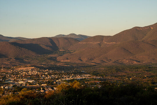 city iguala guerrero city view vista ciudad pueblo town pueblo mexicano mexico architecture arquitectura bandera de mexico paisaje mexicano water lake river agua laguna sembradios church iglesia 
