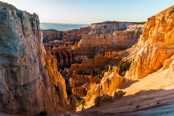 Sunrise on Bryce Point and Bryce Amphitheater From Inspiration Point, Bryce canyon National Park, Utah, USA