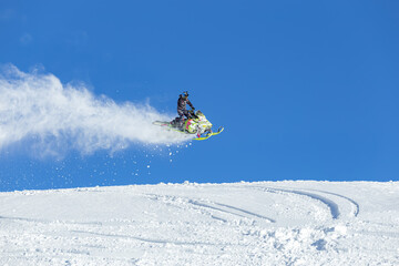 sport snowmobile extreme