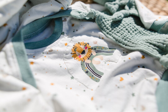 Babysachen Neugeborenen Strampler Geschenk zur Geburt