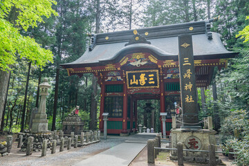 神域への入り口 (日本 - 埼玉 - 三峯神社)