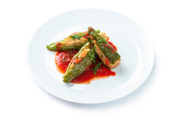 Friggitelli, peperoncini verdi imbottiti in salsa rossa, ricetta tipica della cucina campana, Cucina Italiana 