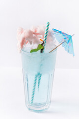kids lemonade with cotton candy