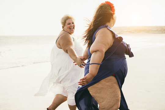 1,719 BEST Chubby Bikini IMAGES, STOCK PHOTOS & VECTORS | Adobe Stock