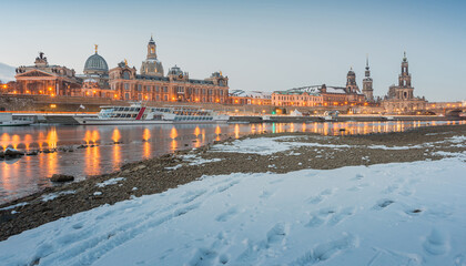 Fototapeta premium Dresden old town city and Elbe River, Dresden, Germany