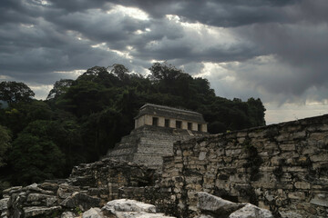 Fototapeta na wymiar The Mayan city of Palenque, Mexico