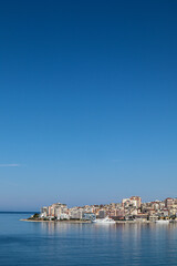 Obraz premium view of the region sea from the sea