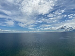 Obraz premium blue sky and sea