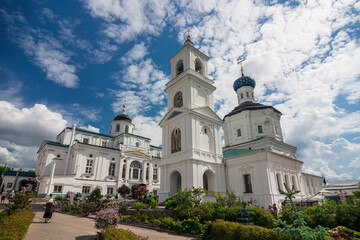 Fototapeta na wymiar The Church of St. Nicholas the Wonderworker in Arzamas, Nizhny Novgorod region.
