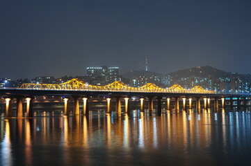 Fototapeta na wymiar night view of Seou