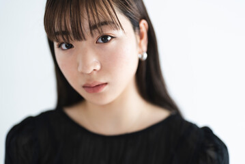 Fototapeta premium クールな若い女性