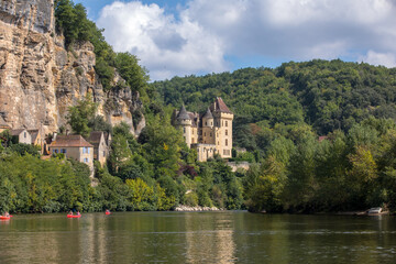  Dordogne river near La Roque-Gageac, Aquitaine, France