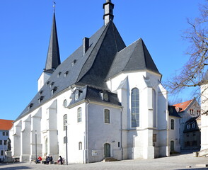 Historische Kirche in der Altstadt von Weimar, Thüringen