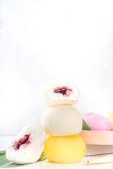 Fototapeta na wymiar Colorful mochi ice cream