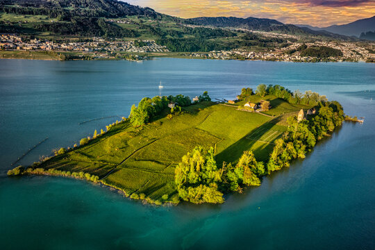 morning sun over the island ufenau the lake zurich 