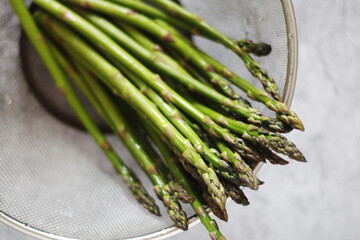 A bunch of asparagus sprouts