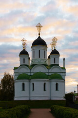 Fototapeta na wymiar Church architecture of Murom, a city in Russia.
