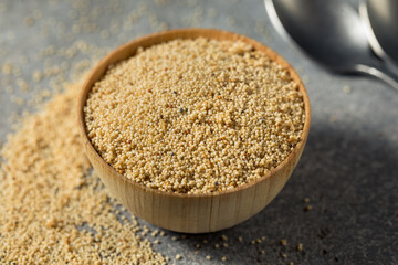 Organic Dry White Quinoa Grain