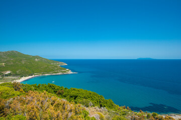 Fototapeta na wymiar Traumhafte Strände auf Korsika