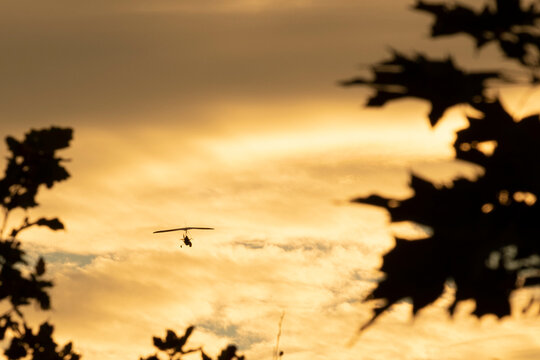 silhouette of a paraglide