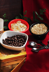 Almond, Chocolae Chip, Oat