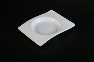 Small plate for catering serving