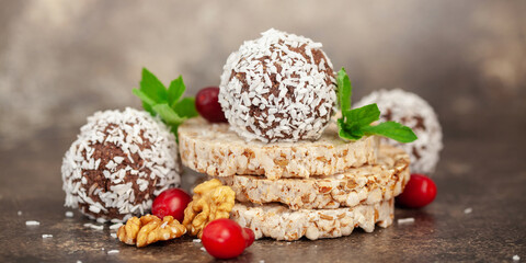 Sweet dietary balls of crispybread, berries, fruits and nuts. Healthy diet. Gluten free