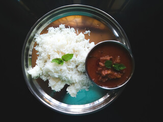 chettinad mutton gravy with white rice