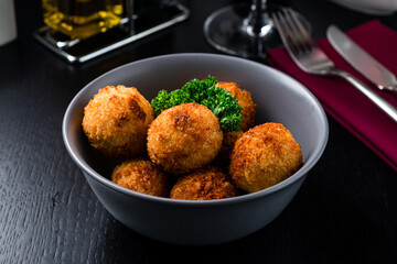 Pampoenkoekies from South Africa spicy pumpkin balls in breadcrumbs