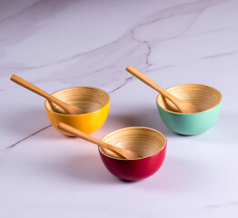 Cuencos de bamboo. Utensillos de cocina