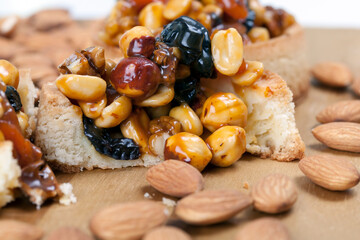 tartlets made of dough nuts and dried fruits