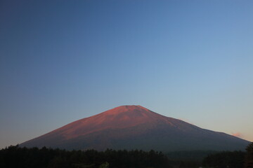 Obraz premium Mt.Iwate, in autumn, fine weather秋晴れの岩手山登山