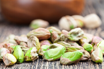 salted and roasted pistachio nuts