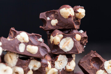nuts and natural cocoa products in the production of chocolate
