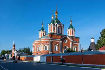 Fototapeta na wymiar View of Holy Cross Cathedral (Krestovozdvizhensky cathedral, 1855) on sunny morning. Kolomna, Moscow Oblast, Russia.