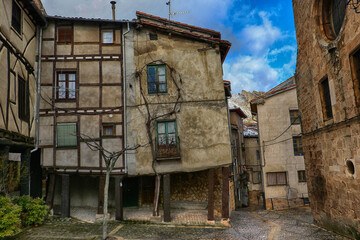 Fototapeta na wymiar Poza de la Sal (Burgos)