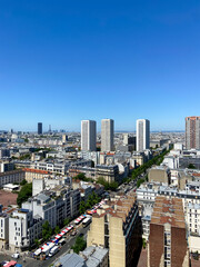 Avenue d'Italie et paysage urbain à Paris, vue d'une tour du quartier Chinois