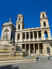 Place Saint Sulpice à Paris