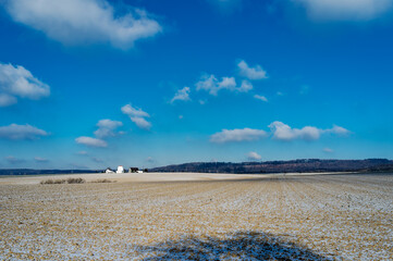 Feld im Winter - Bauernhof in Niedersachsen - Deutschland
