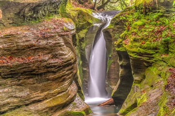 Fotobehang Robison Falls in Hocking Hills Ohio © larryknupp