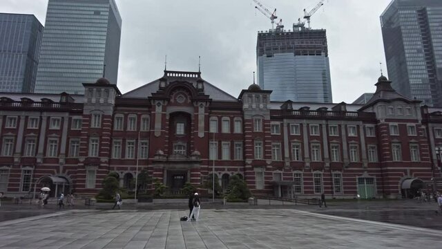 東京都千代田区丸の内の東京駅周辺の東京の都市景観
