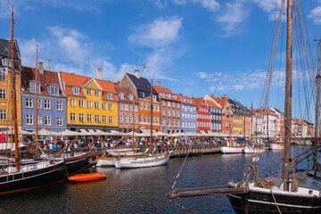 Fototapeta premium Colorful buildings of Nyhavn in Copenhagen, Denmark