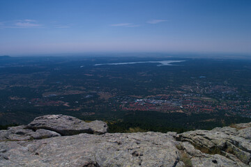 krajobraz góry hiszpania sierra de guadarrama widok przyroda