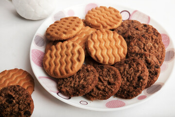 chocolate chip cookies, baked biscuits isolated on white background.