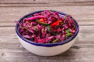 Pickled red cabbage with herbs
