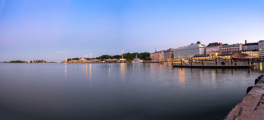 Fototapeta na wymiar Panorama view of downtown Helsinki from the market square towards the sea