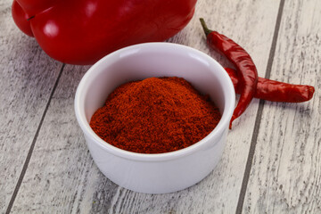 Paprika powder in the bowl